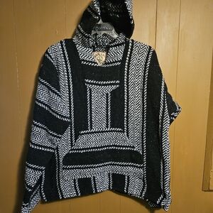 Monochrome Patterned Men's Sweater